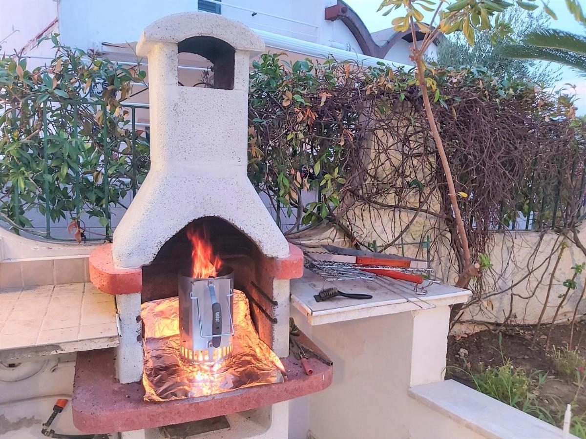 La Villa Fronte Spiaggia Bandiera Blu Sperlonga Ngoại thất bức ảnh