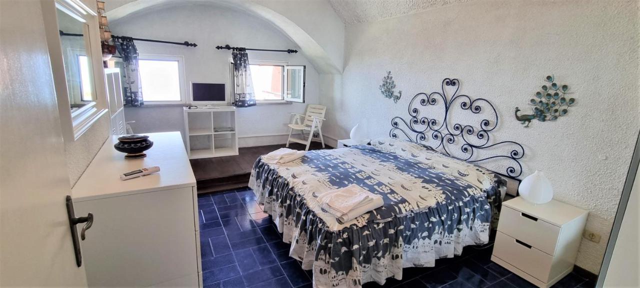 La Villa Fronte Spiaggia Bandiera Blu Sperlonga Ngoại thất bức ảnh