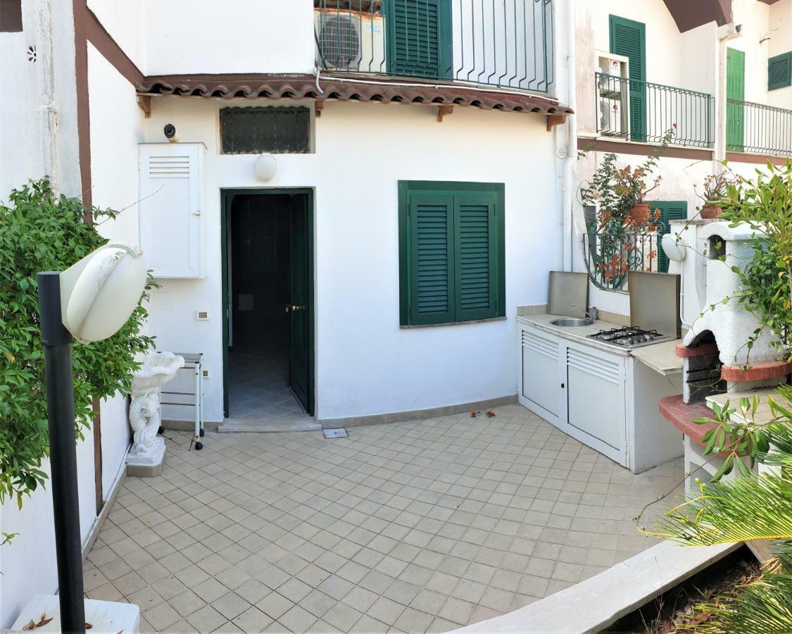 La Villa Fronte Spiaggia Bandiera Blu Sperlonga Ngoại thất bức ảnh